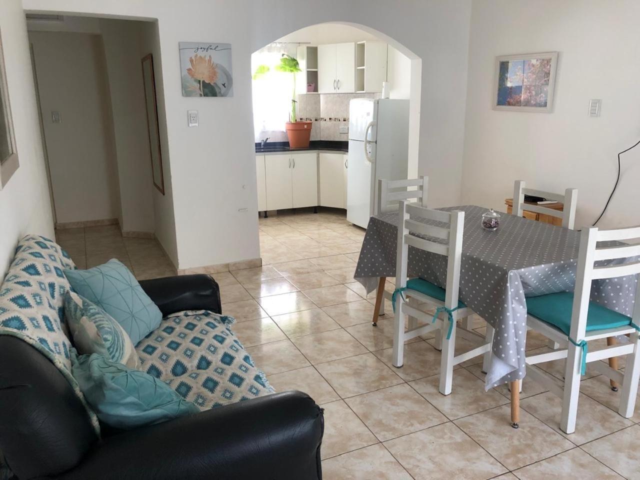 Departamento Centrico Y Comodo * Neuquen